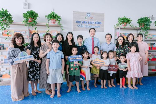 Ra mắt Thư viện Sách Sống – Đọc 5 giác quan