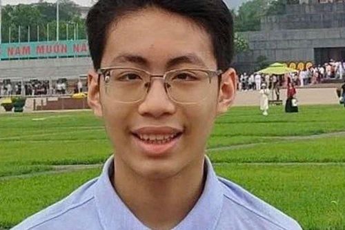 Nam sinh lớp 8 ở Hà Nội mất tích bí ẩn từ ngày 23/5: Đặc điểm nhận diện