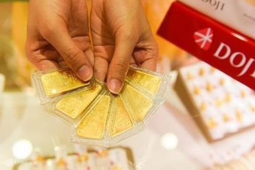 Kỳ 1: DOJI bán vàng giá cao hơn giá niêm yết