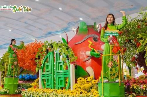 Trái cây đặc sản giảm giá đến 30% tại Lễ hội trái cây Nam bộ