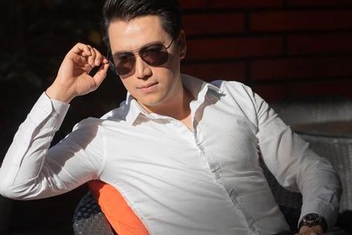 Nam diễn viên chiếm đoạt hơn 3 triệu USD trong phim 'Cảnh sát hình sự', tuổi U50 hai lần ly hôn hiện vướng tin đồn yêu bạn diễn