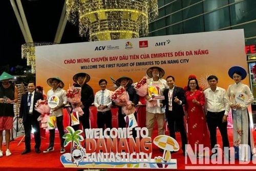 Chính thức khai thác đường bay kết nối Dubai-Đà Nẵng
