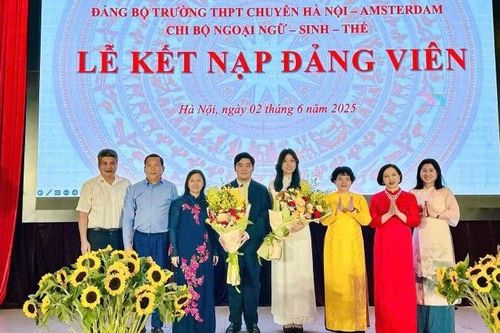 Lan tỏa tinh thần yêu nước và khát vọng cống hiến của thế hệ trẻ