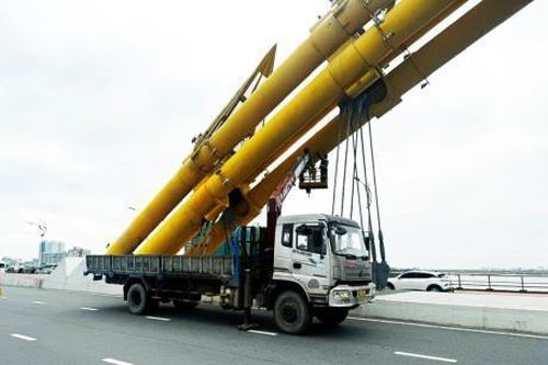 Đà Nẵng ứng dụng công nghệ AI kiểm tra vết nứt trên cầu