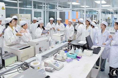 Giáo dục đại học: Cởi bỏ 'chiếc áo' chật của cơ chế bộ chủ quản