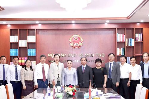 Hợp tác giáo dục bền chặt là minh chứng cho quan hệ đặc biệt Việt Nam - Lào