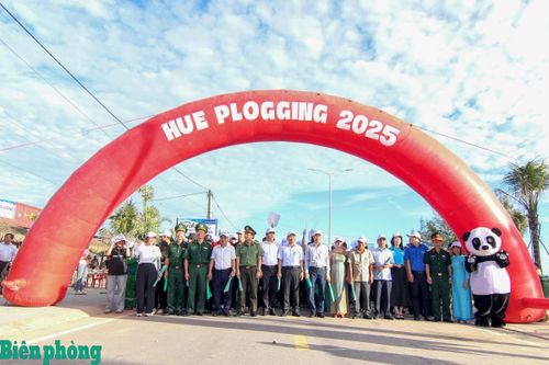 Mít-tinh hưởng ứng Ngày Môi trường Thế giới và Tuần lễ Biển và Hải đảo Việt Nam