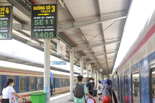 Giảm 10% giá vé tàu với học sinh thi tốt nghiệp THPT 2025