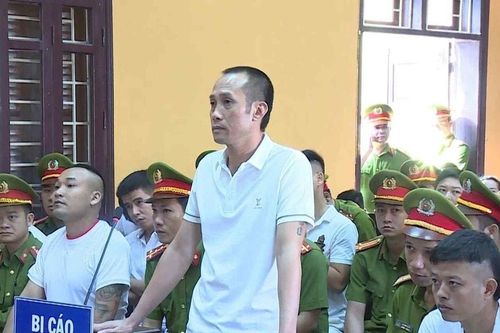 Khởi tố, bắt tạm giam Tuấn 'thần đèn' - trùm giang hồ xứ Thanh