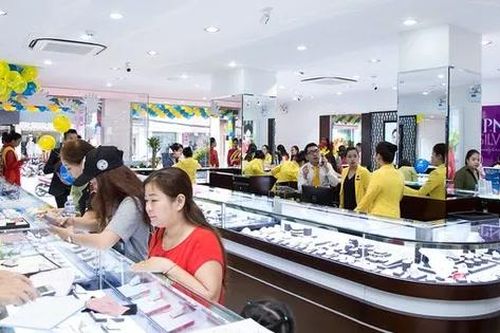 Cổ phiếu PNJ lao dốc sau kết luận thanh tra sai phạm
