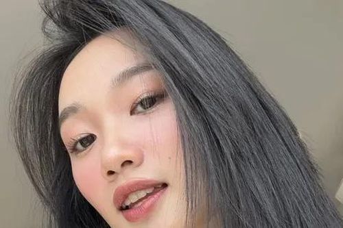 Á hậu Quỳnh Anh bị loại sốc