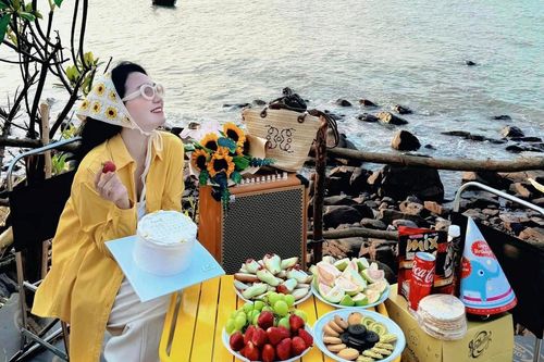Bãi biển hoang sơ được ví như Nha Trang, Phú Quốc, cách Hà Nội vài tiếng lái xe
