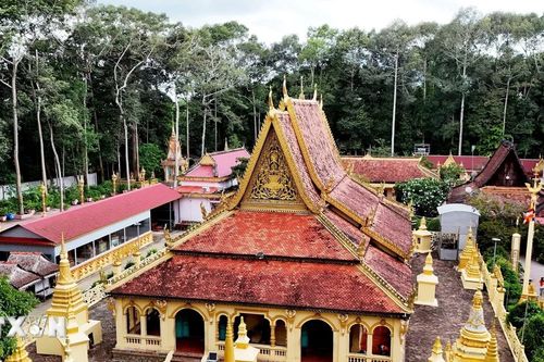 Trà Vinh: Thăm ngôi chùa cổ nghìn năm của người Khmer ở Việt Nam