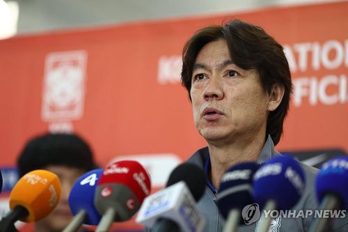 HLV Hàn Quốc thận trọng sử dụng Son Heung-min khi chỉ còn 2 trận vòng loại World Cup