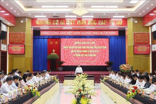 Tổng Bí thư Tô Lâm: Sau hợp nhất, tỉnh Gia Lai (mới) không chỉ lớn về quy mô mà còn mạnh về năng lực cạnh tranh
