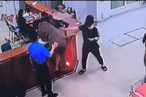 Nhân viên y tế ở Nghệ An bị hành hung: Bộ Y tế yêu cầu điều tra, xử lý dứt điểm
