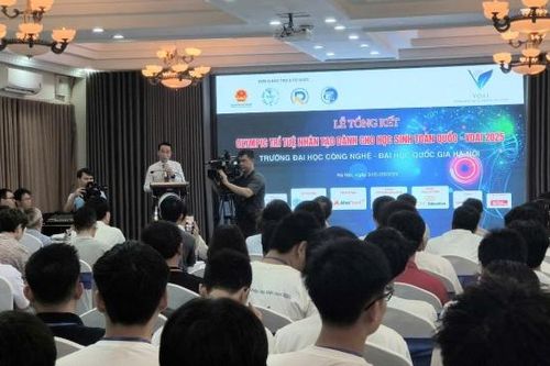 Những tài năng về trí tuệ nhân tạo từ trường phổ thông