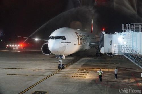 Emirates chính thức mở tuyến bay mới giữa Dubai và Đà Nẵng