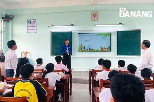 Lớp học yêu thương
