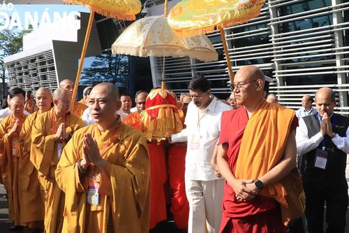 Trang trọng lễ cung tiễn Xá lợi Đức Phật