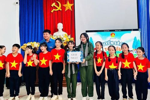 50 thiếu nhi Pleiku tham gia Hội thi 'Quyển sách tôi yêu' năm 2025