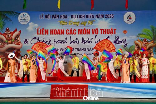 Liên hoan các môn võ thuật và biểu diễn lân - sư - rồng TP. Nha Trang