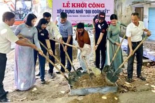 Khởi công, khánh thành và bàn giao 2 nhà Đại đoàn kết