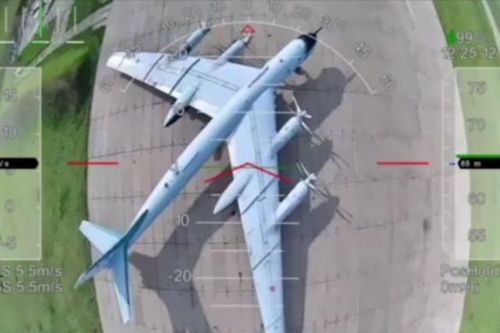Ukraine điều chỉnh giảm số liệu máy bay Nga bị phá hủy còn 13 chiếc?