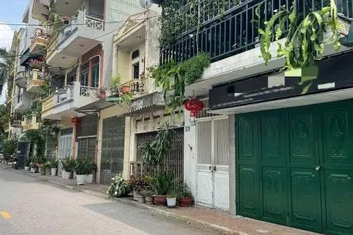 Giá đất thổ cư vẫn neo cao dù giao dịch giảm