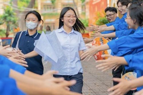 Gợi ý đáp án môn Ngữ văn thi vào lớp 10 tỉnh Yên Bái năm 2025