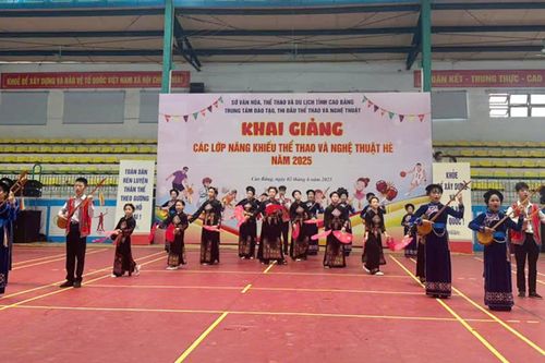 Khai giảng các lớp năng khiếu hè năm 2025