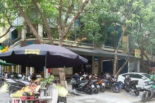 Vi phạm về trật tự đô thị ở phường Dịch Vọng Hậu: Thiếu những giải pháp quyết liệt