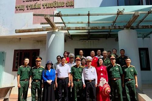 Điểm tựa chăm sóc, bảo vệ sức khỏe quân dân ở Trường Sa