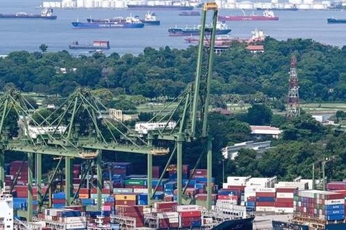 Logistics toàn cầu trong cơn điêu đứng