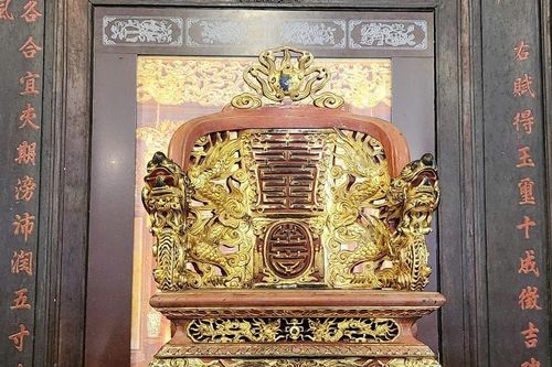Chiêm ngưỡng bảo vật quốc gia - Ngai vua Duy Tân