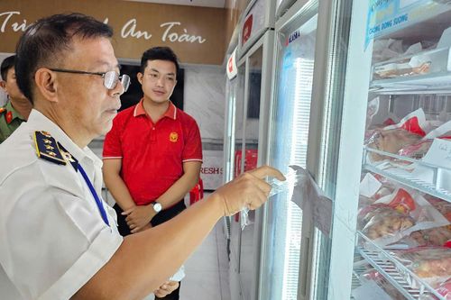 Công bố kết quả kiểm tra 4 cửa hàng C.P. ở Sóc Trăng
