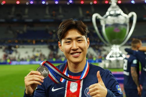PSG rao bán 2 ngôi sao sau khi vô địch