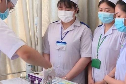 Yêu cầu trình độ đào tạo của viên chức y tế hạng IV