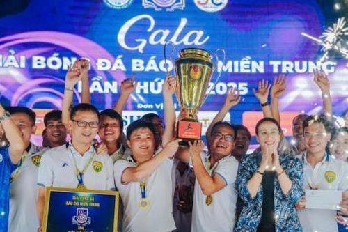Rclub Nghệ An vô địch Bóng đá Báo chí miền Trung lần thứ 11-2025