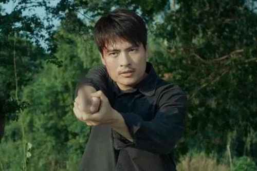 Võ Tấn Phát 'lột xác' khỏi hình tượng 'tổng tài', làm mới bản thân với khán giả