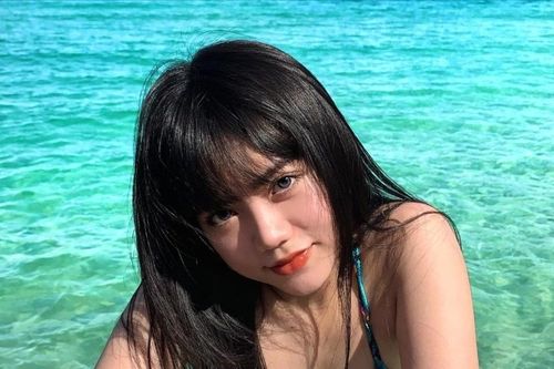 Nhan sắc '10 phân vẹn 10' của hot girl Lâm Đồng