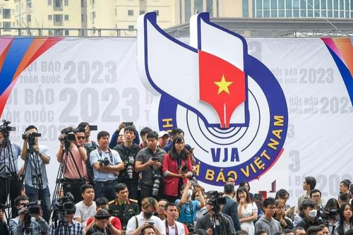 Chuẩn bị sửa đổi Luật Báo chí: Siết chặt quản lý, mở rộng quyền tiếp cận thông tin