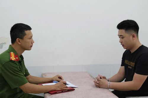 Tạm giữ hình sự đối tượng hành hung nữ nhân viên y tế lúc nửa đêm