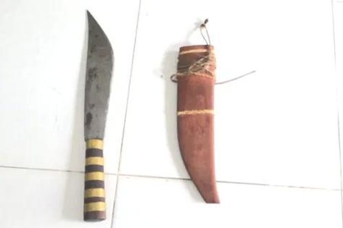 Bắt nhóm đối tượng dùng bom xăng, hung khí hỗn chiến