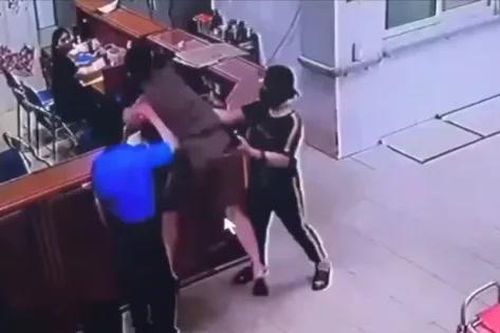 Nữ điều dưỡng bị hành hung đã xuất viện nhưng tâm lý chưa ổn định