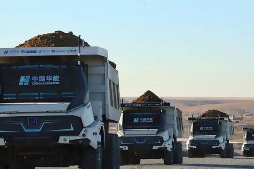 100 xe tải tự hành tiết kiệm 5,6 triệu USD lương tài xế ngành than