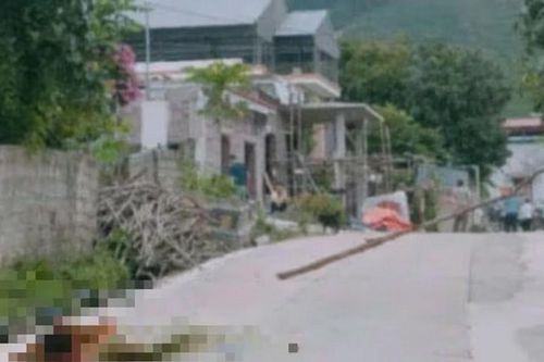 Quảng Ninh: Điều tra vụ án chồng dùng dao sát hại vợ rồi tự sát