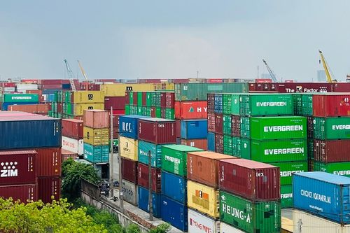 Logistics Việt Nam hướng đến xanh hóa và chuyển đổi số hiệu quả