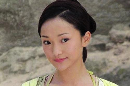 Mỹ nhân Kiếm hiệp Kim Dung - Châu Tấn: Thành danh nhưng lại bị khán giả 'quay lưng'