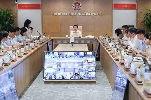 Tăng tốc hoàn thiện chính sách pháp luật về khoa học, công nghệ, đổi mới sáng tạo, chuyển đổi số